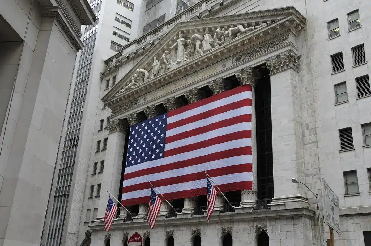Schermi di borsa e operatori anonimi dopo il collocamento